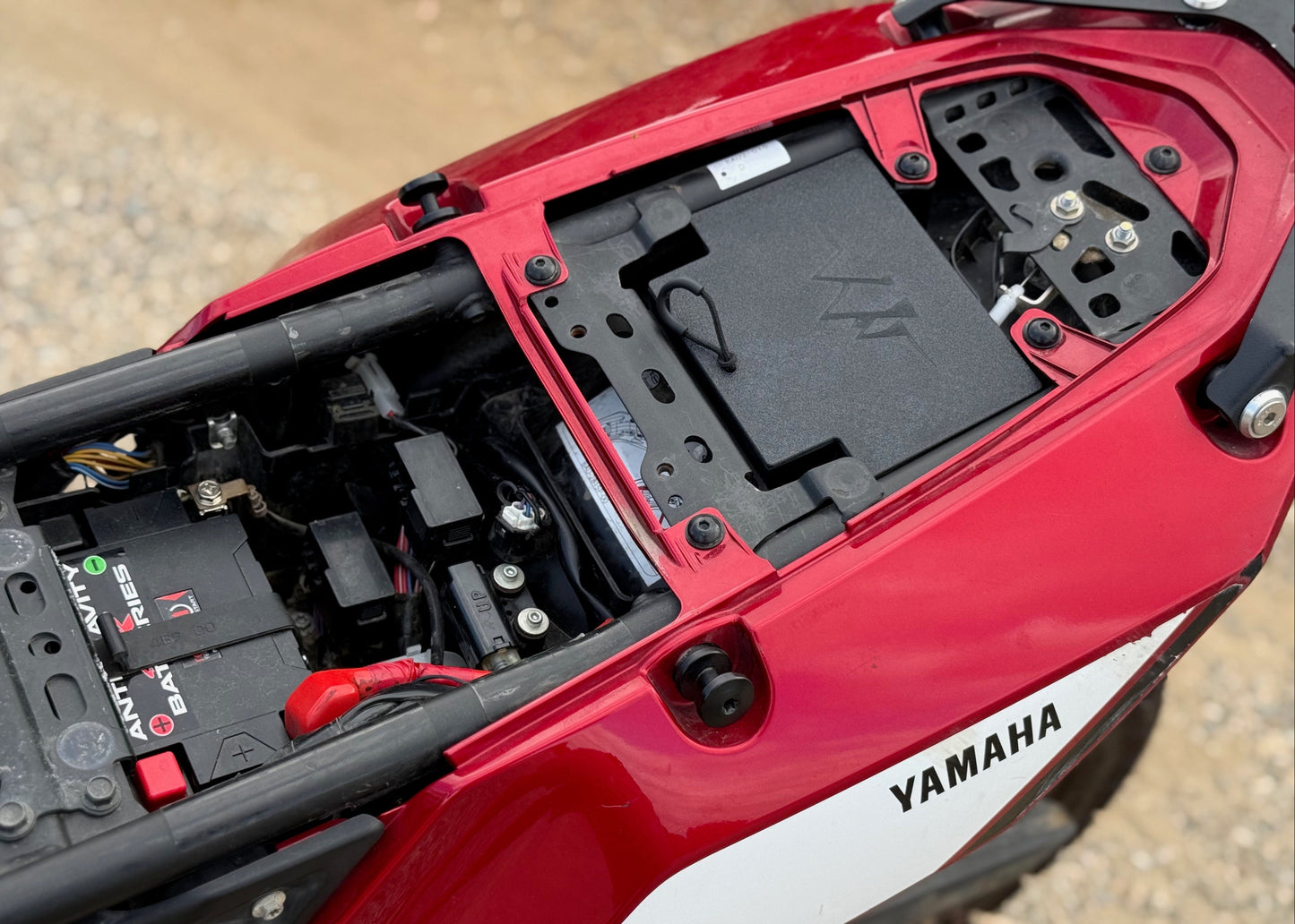 MotoCubby: Under-Pillion Seat Storage Box for Yamaha Tenere 700